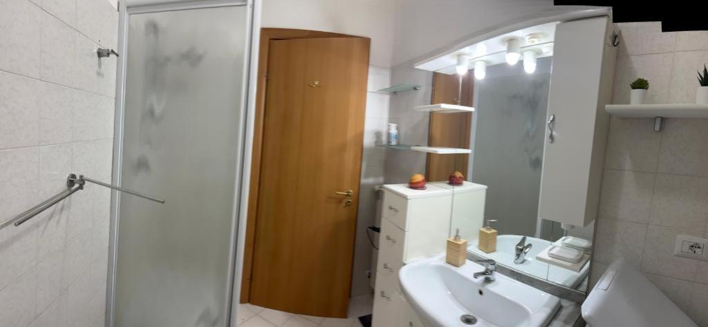 Casa Polly 3 - Ampio Appartamento In Ottima Posizione A Corciano Frazione Ellera Chiugiana Perugia Eksteriør bilde